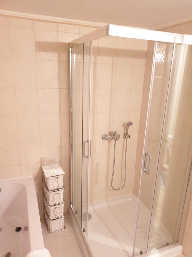 Lemesou Apartments Patras Ngoại thất bức ảnh