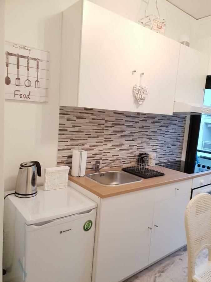 Lemesou Apartments Patras Ngoại thất bức ảnh