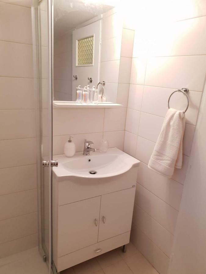 Lemesou Apartments Patras Ngoại thất bức ảnh